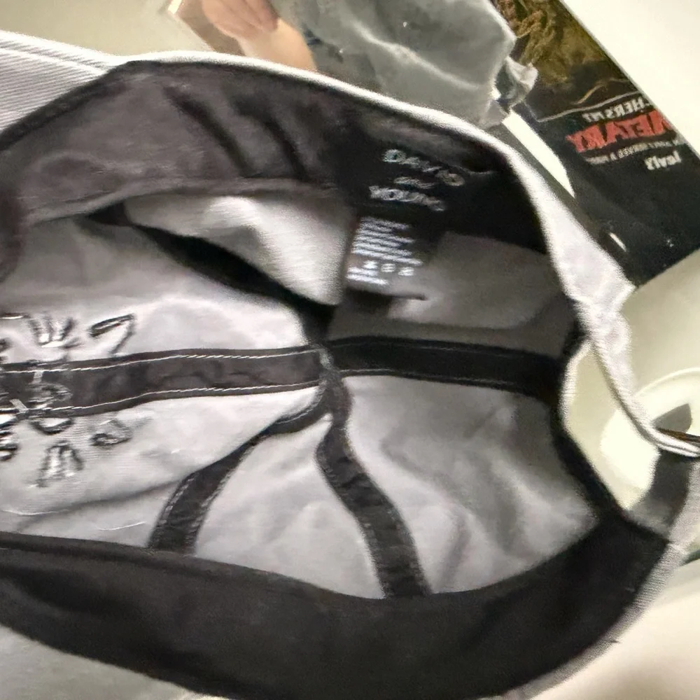 David and Young Cat Mom Cap in Gray